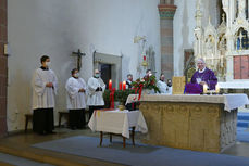 Beauftragung zu Lektorat und Akolythat in St. Marien, Volkmarsen (Foto: Karl-Franz Thiede)